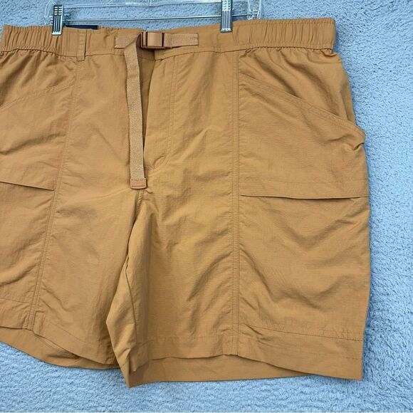 Eddie Bauer Rip Stop Tech Shorts Mens Beige Cargo Elastic Waist Hiking Outdoor - Picture 3 of 16